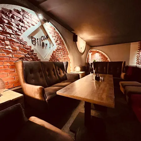 Bialczanski Restauracja I Klub Bilardowy 
