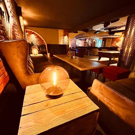 Bialczanski Restauracja I Klub Bilardowy 