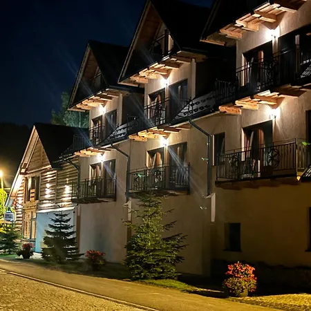 Parque de vacaciones Bialczanski Restauracja I Klub Bilardowy 