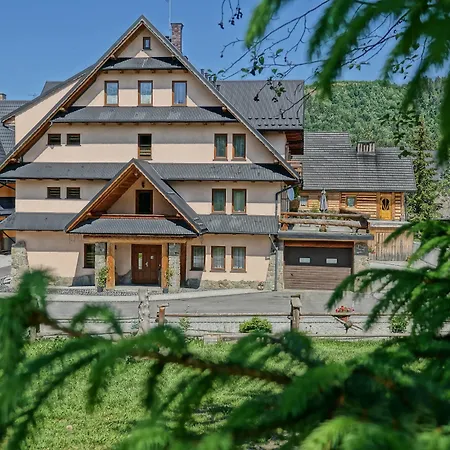 Bialczanski Restauracja I Klub Bilardowy Prázdninový areál