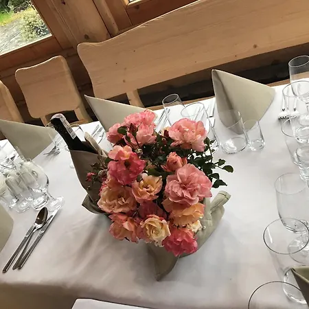 Bialczanski Restauracja I Klub Bilardowy 3*