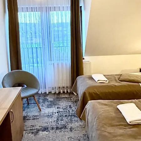 Bialczanski Restauracja I Klub Bilardowy 